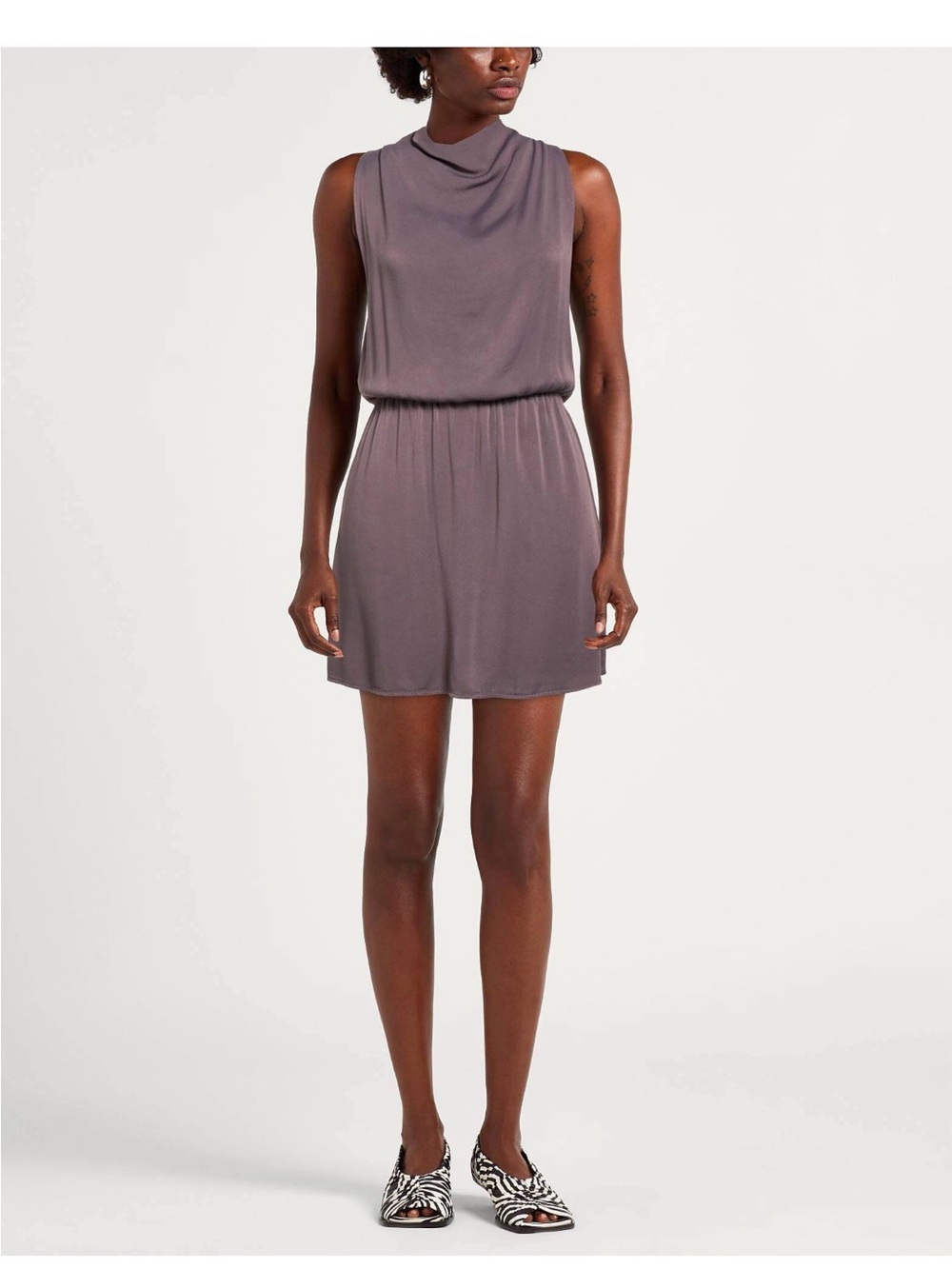 Sleeveless Dusty Mauve Blouson Dress - Picture 2 of 4